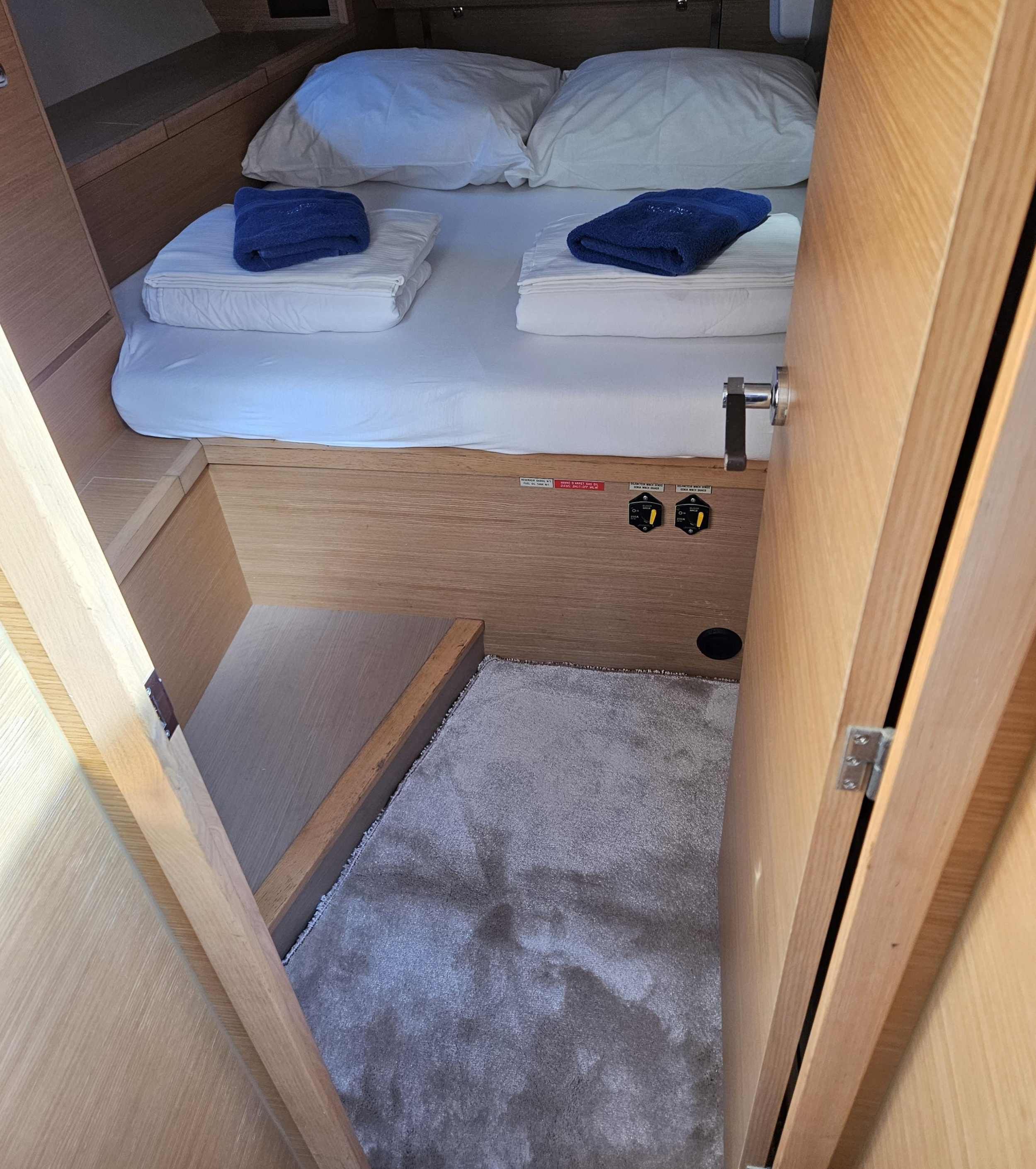 Dufour 56 Exclusive - 4 + 1 cab. — photo 15