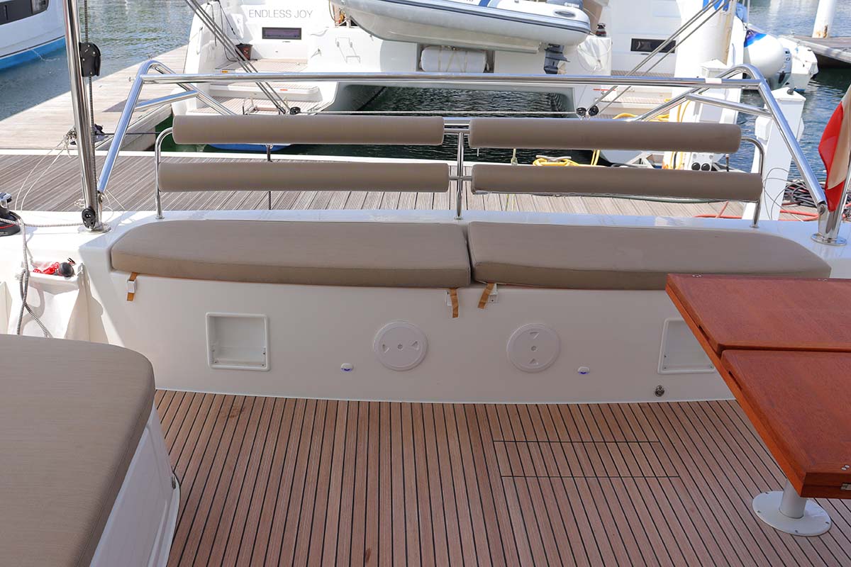 Lagoon 46 - 4 + 2 cab. — photo 9
