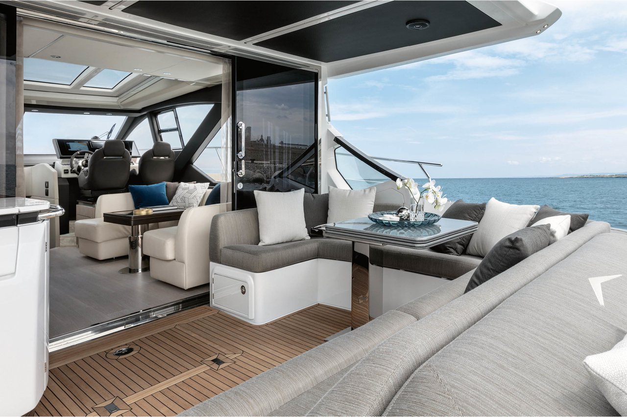 Azimut S6 — photo 14