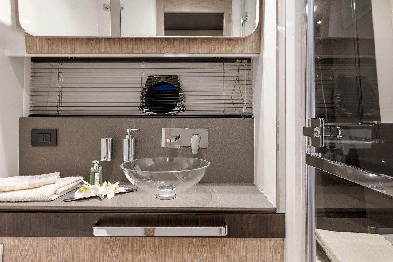 Azimut S6 — photo 25