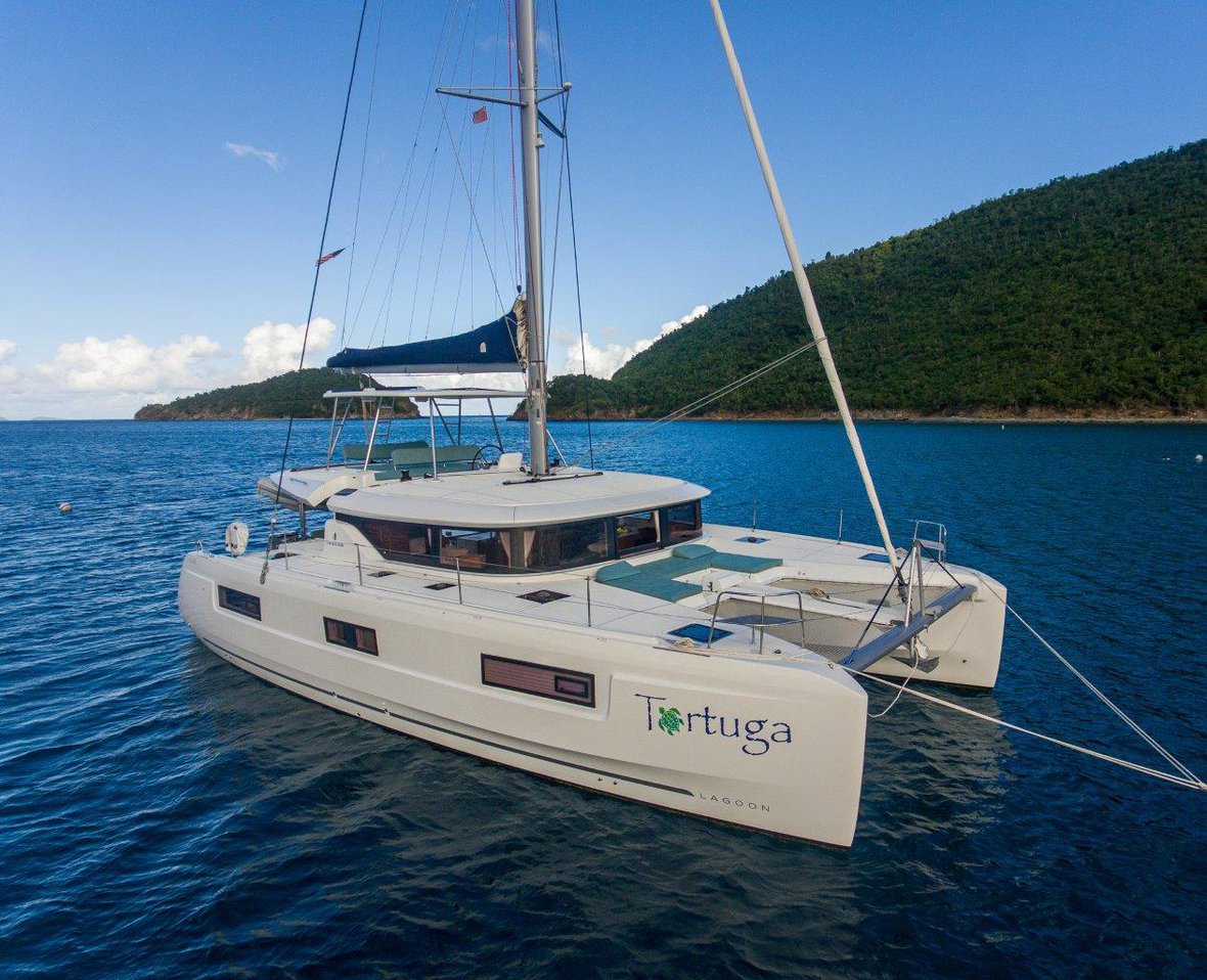Lagoon 46 - 4 + 1 cab. — photo 3