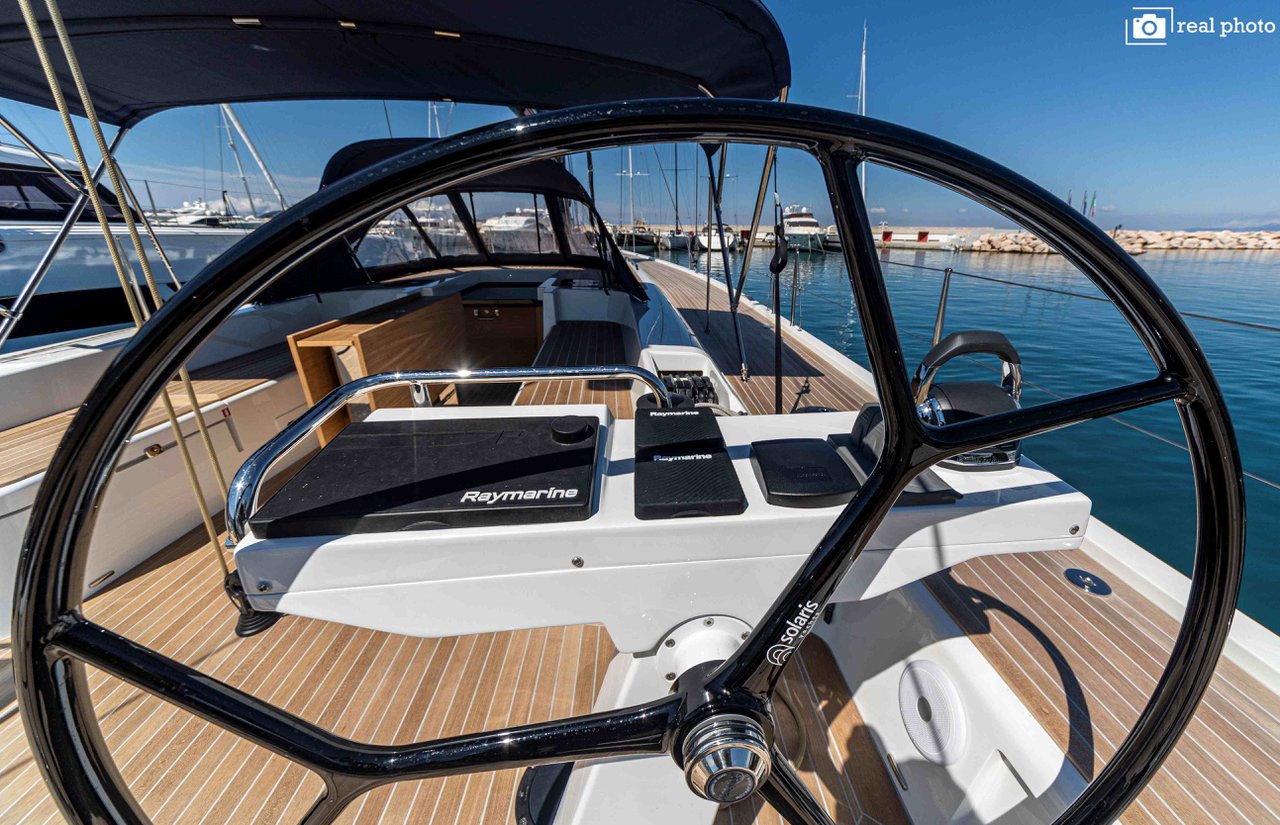 Solaris 55 — photo 12