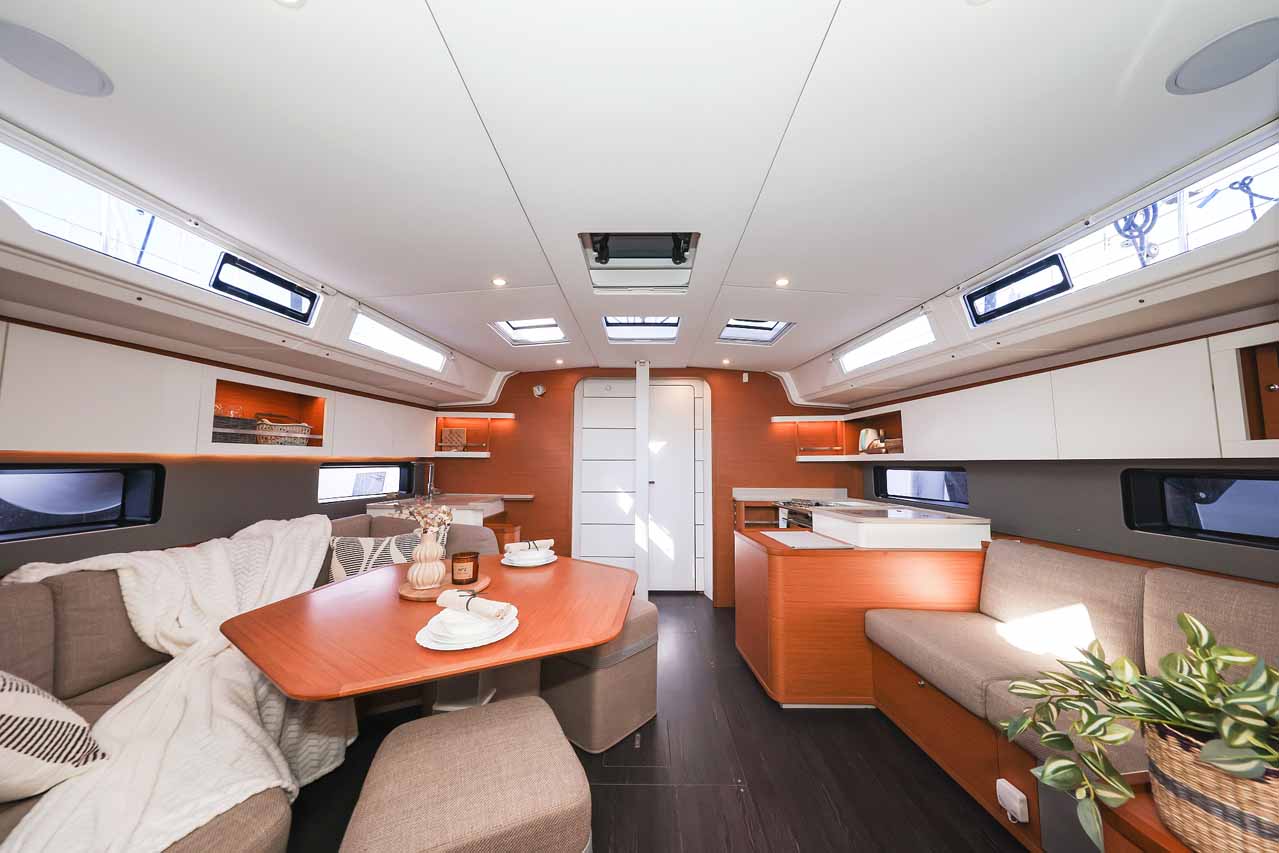 Dufour 44 - 3 cab. — photo 11