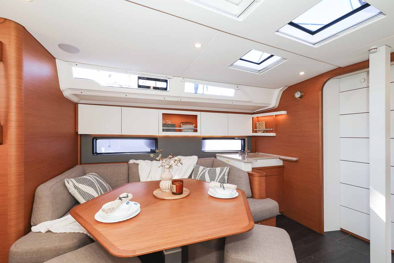 Dufour 44 - 3 cab. — photo 13