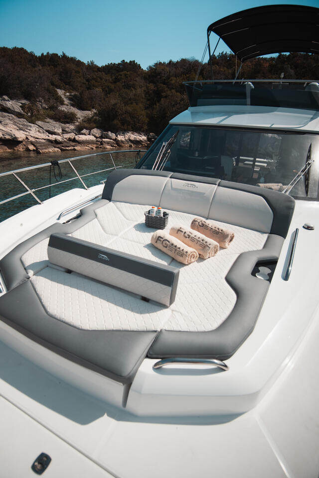 Galeon 440 Fly (Diesel) — photo 11