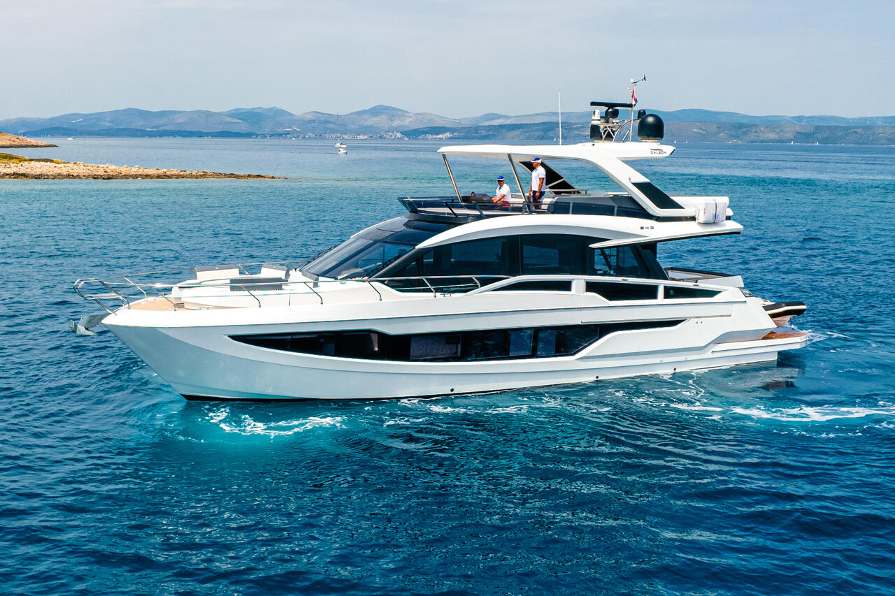 Galeon 640 Fly — photo 6