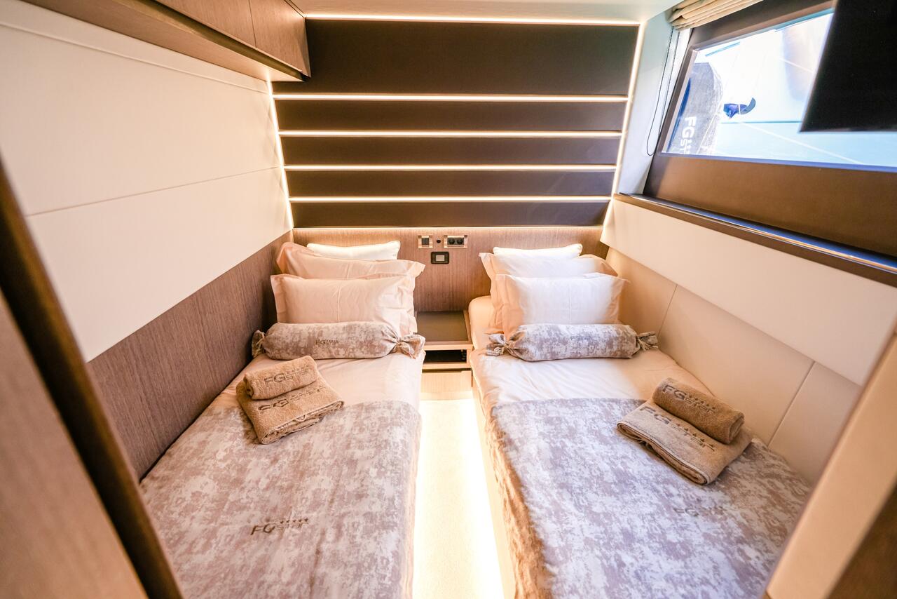 Galeon 640 Fly — photo 27