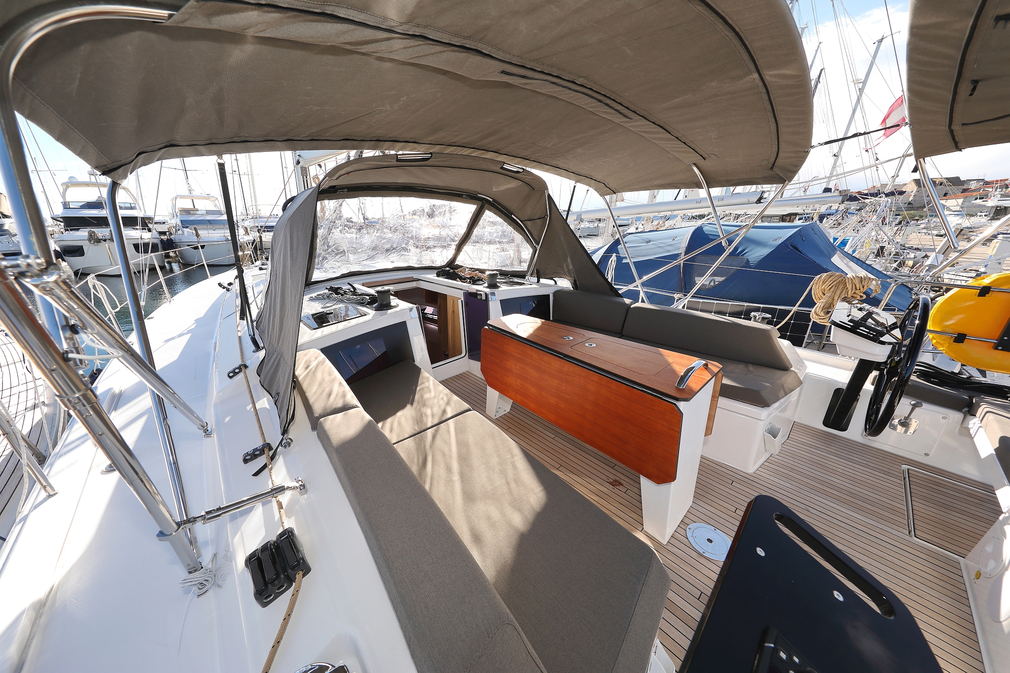 Dufour 41 - 4 cab. — photo 5