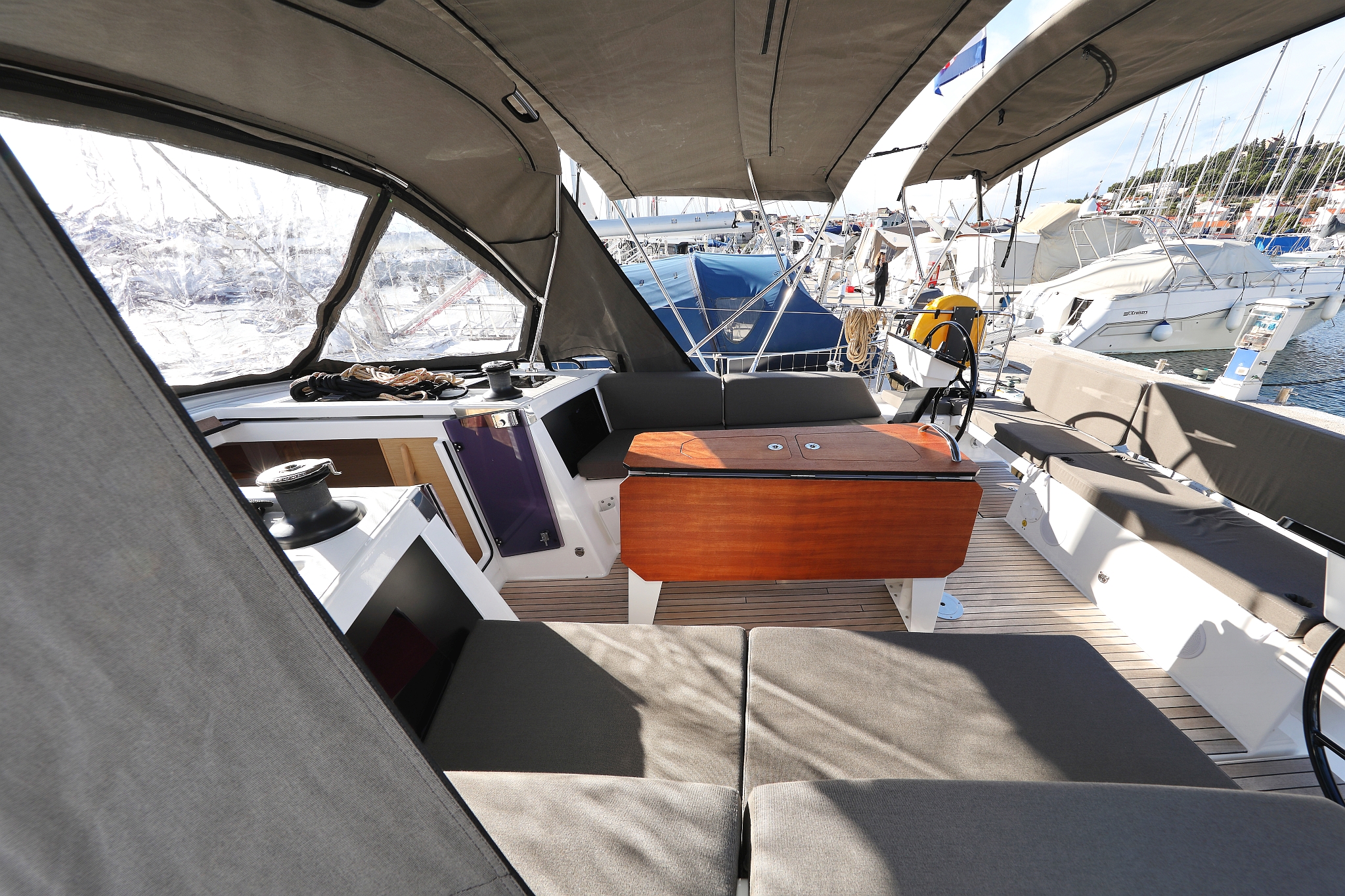 Dufour 41 - 4 cab. — photo 6