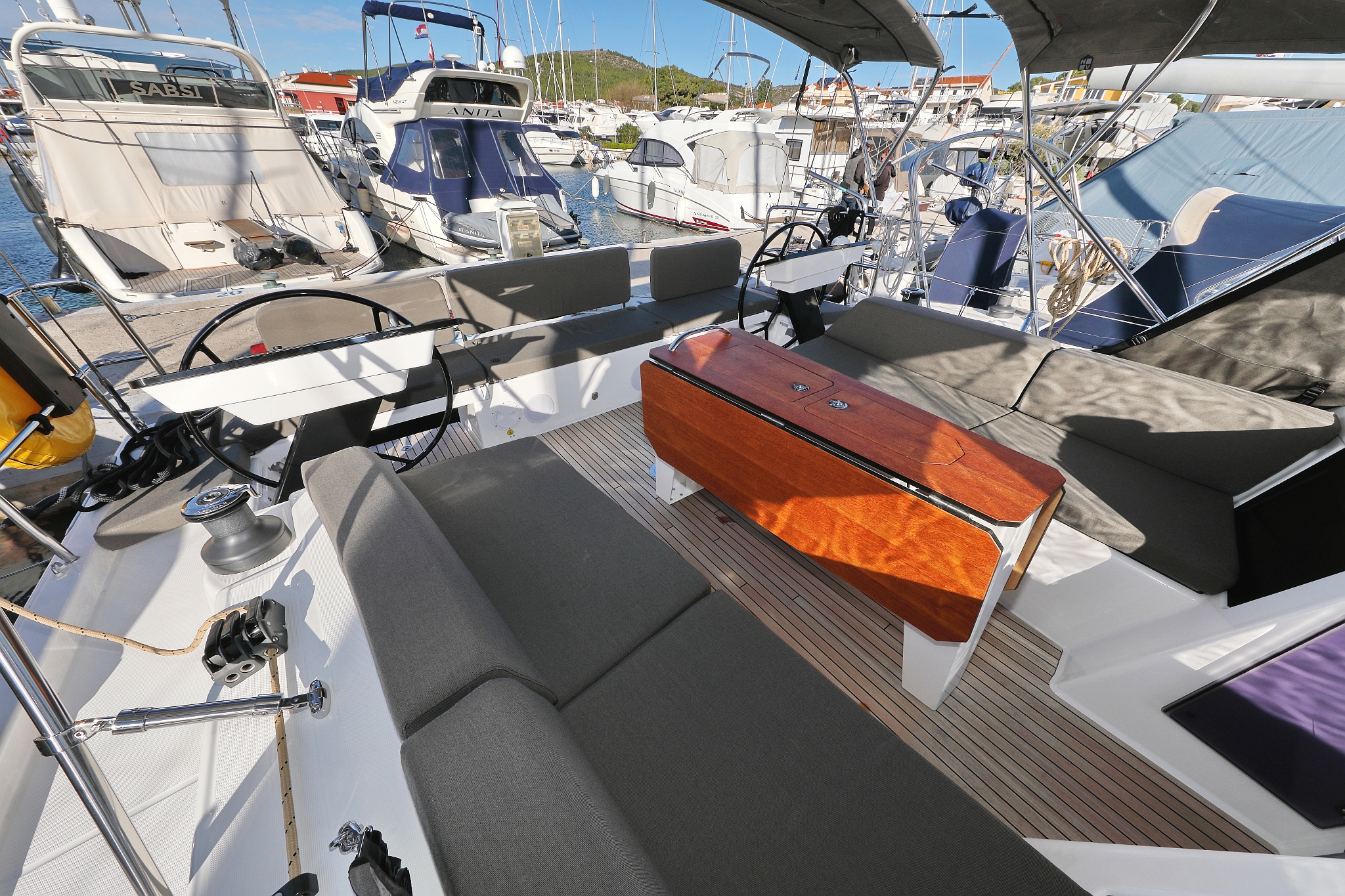 Dufour 41 - 4 cab. — photo 8