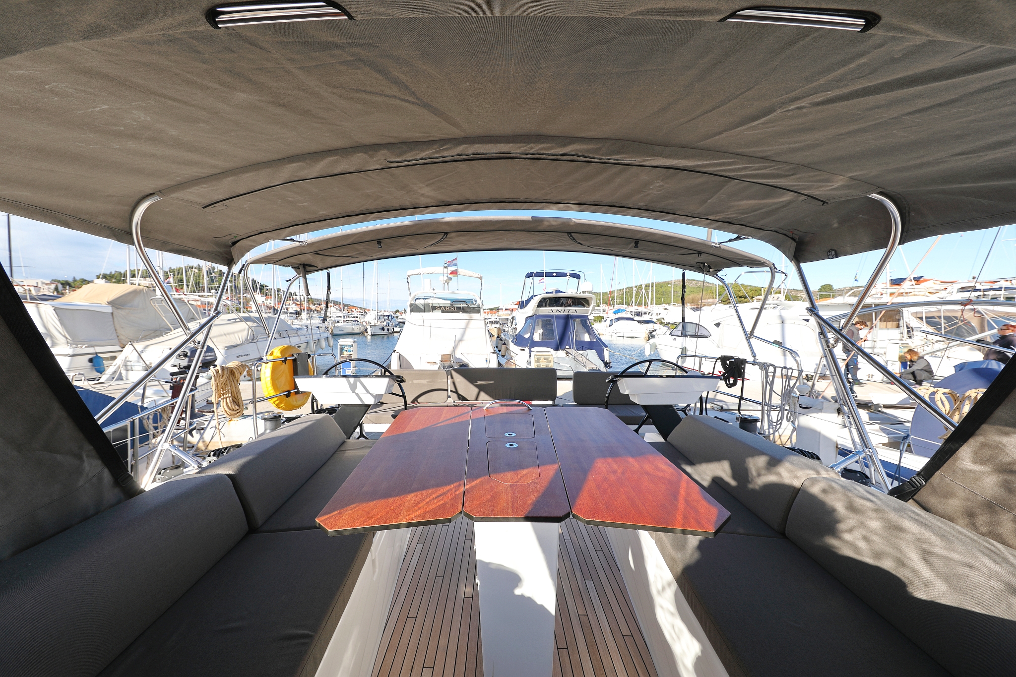 Dufour 41 - 4 cab. — photo 9