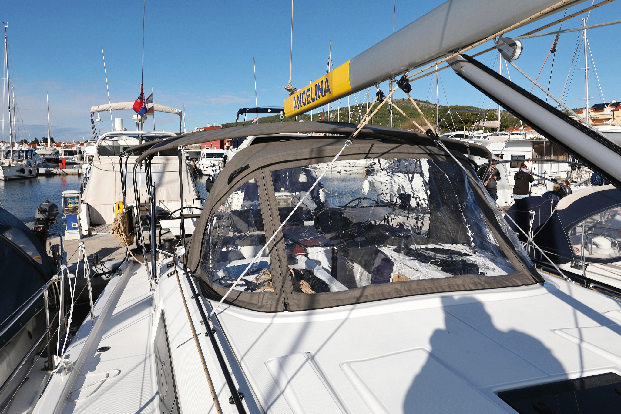 Dufour 41 - 4 cab. — photo 12