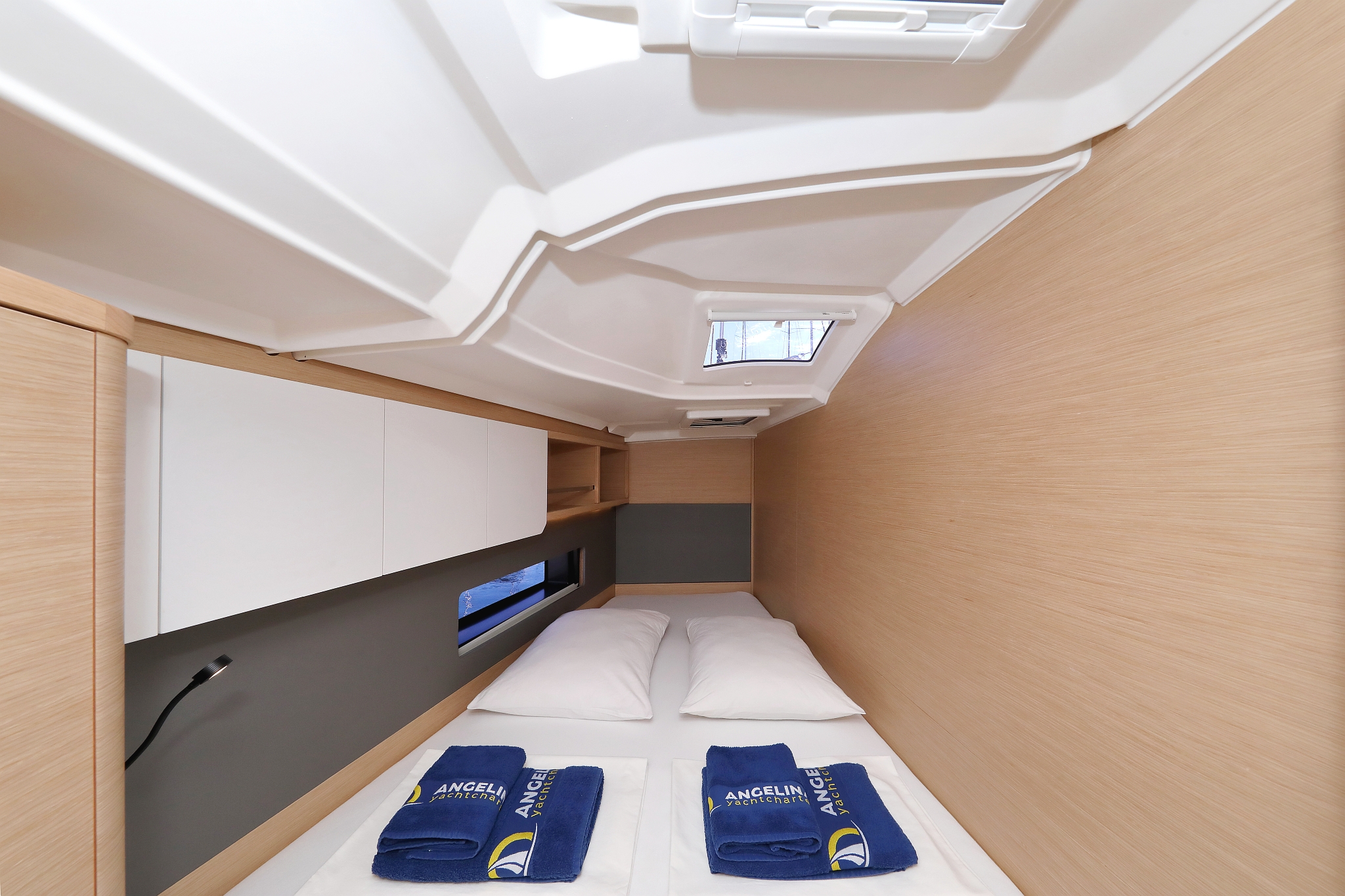 Dufour 41 - 4 cab. — photo 29