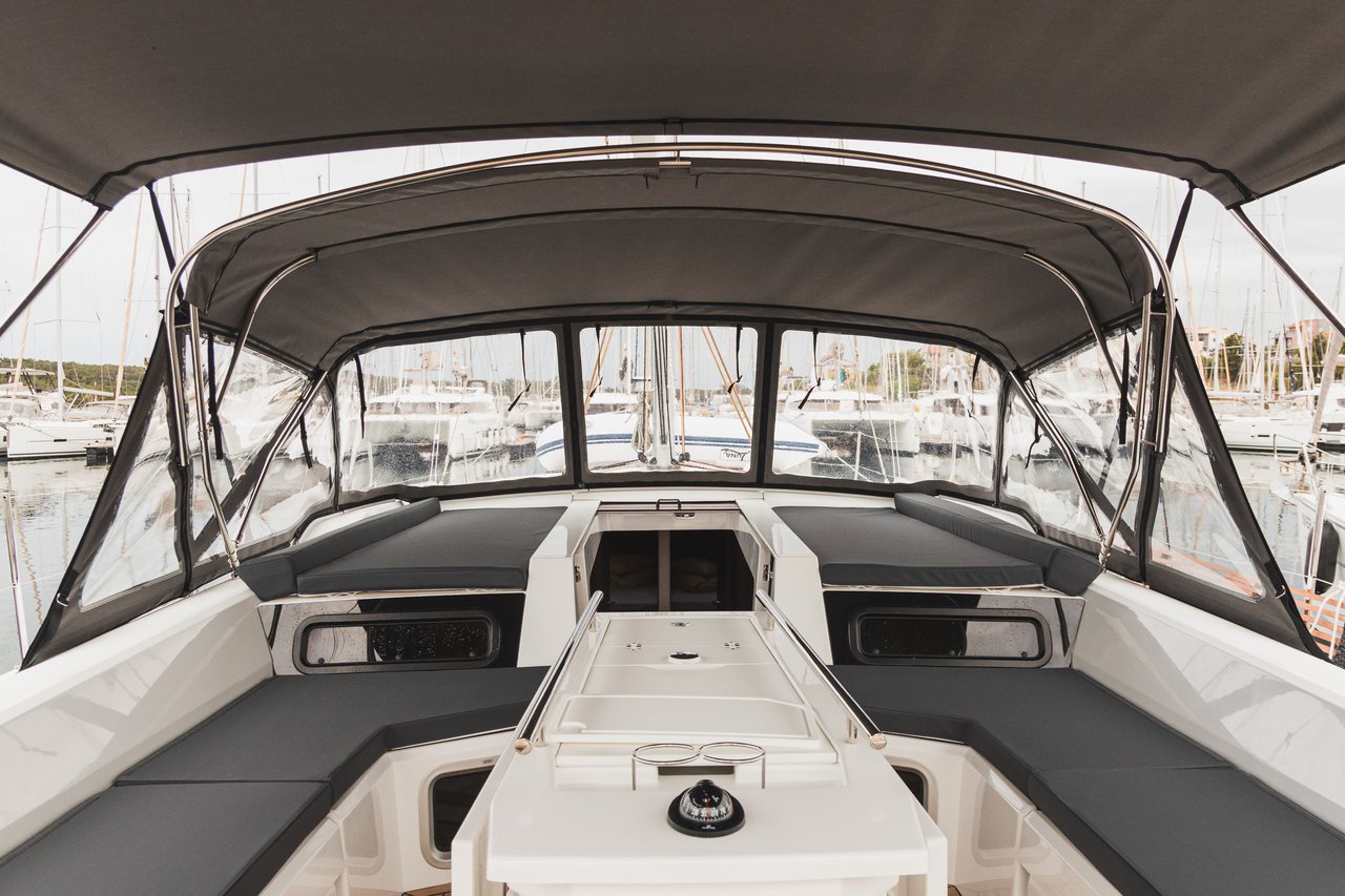 Oceanis 51.1 - 5 + 1 cab. — photo 8