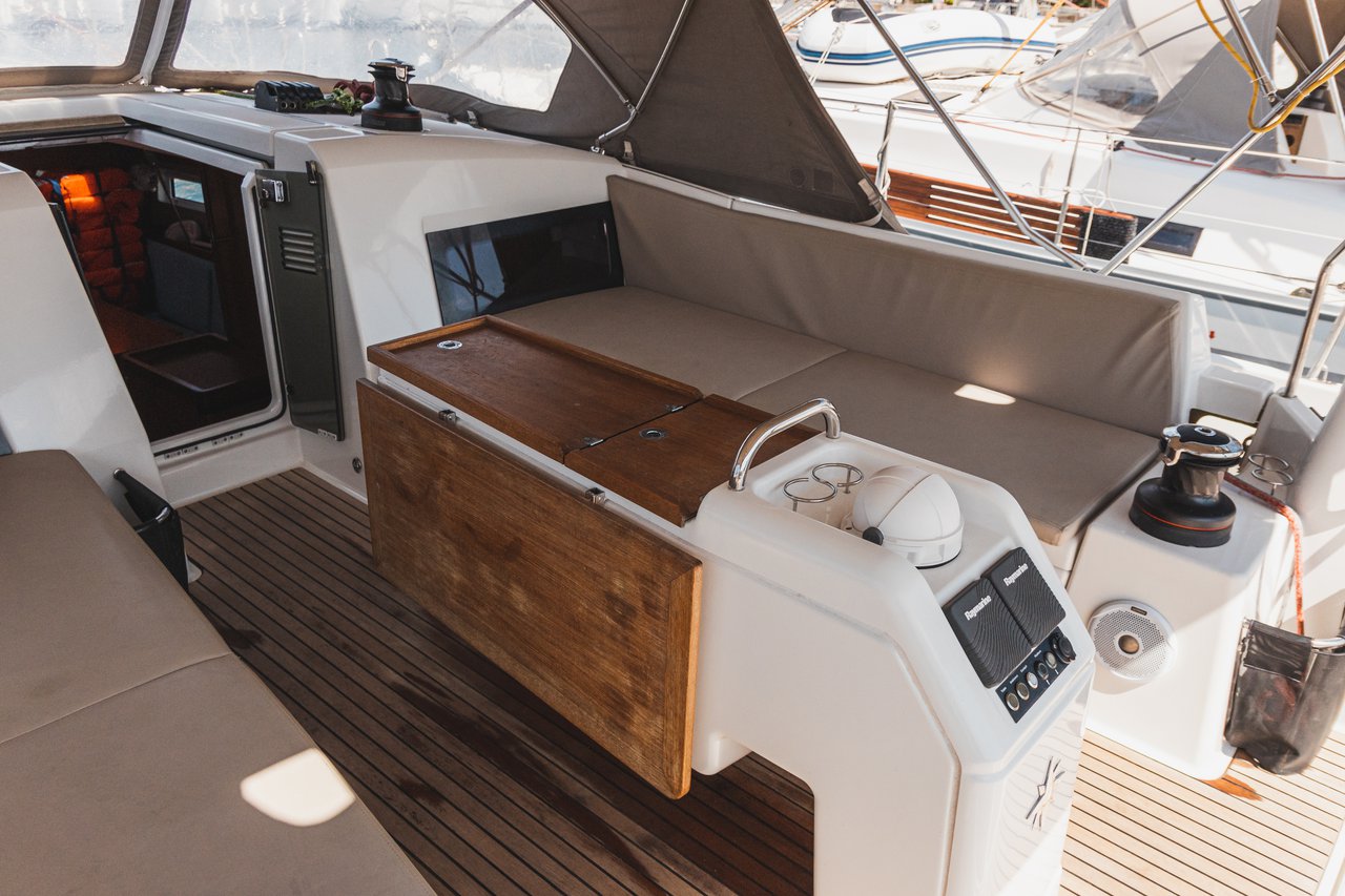Sun Odyssey 490 - 5 + 1 cab. — photo 4