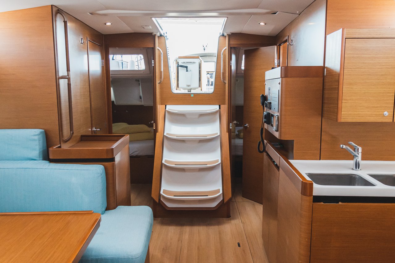 Sun Odyssey 490 - 5 + 1 cab. — photo 11
