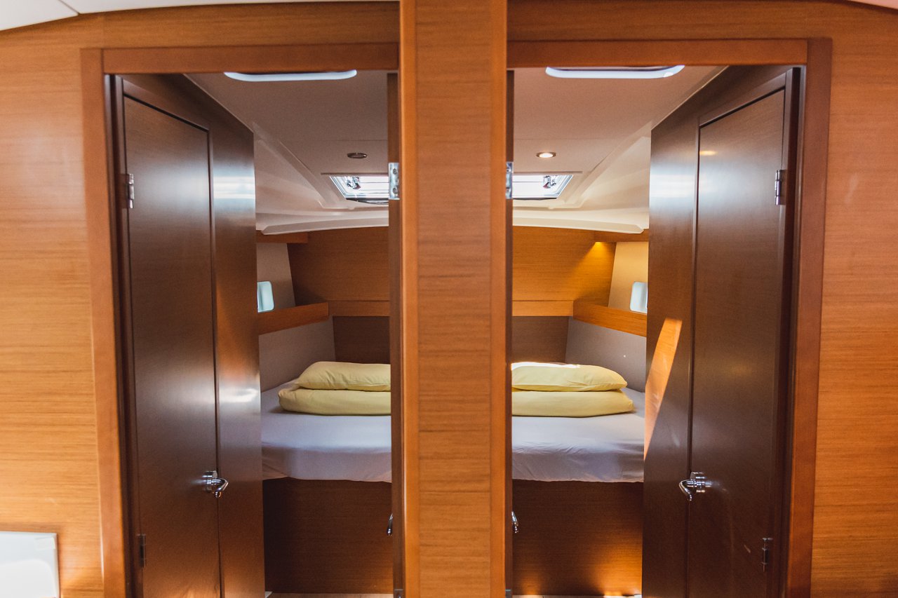 Sun Odyssey 490 - 5 + 1 cab. — photo 15