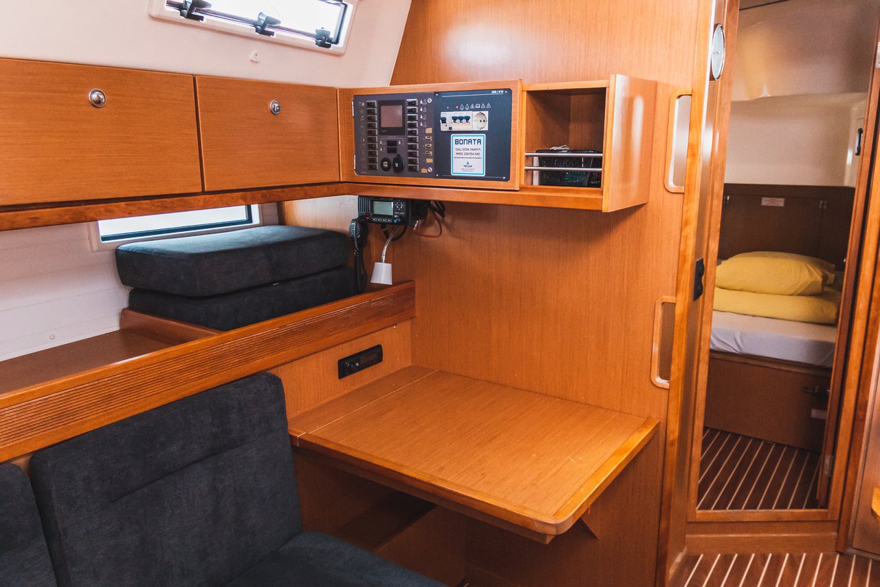 Bavaria Cruiser 45 — photo 11