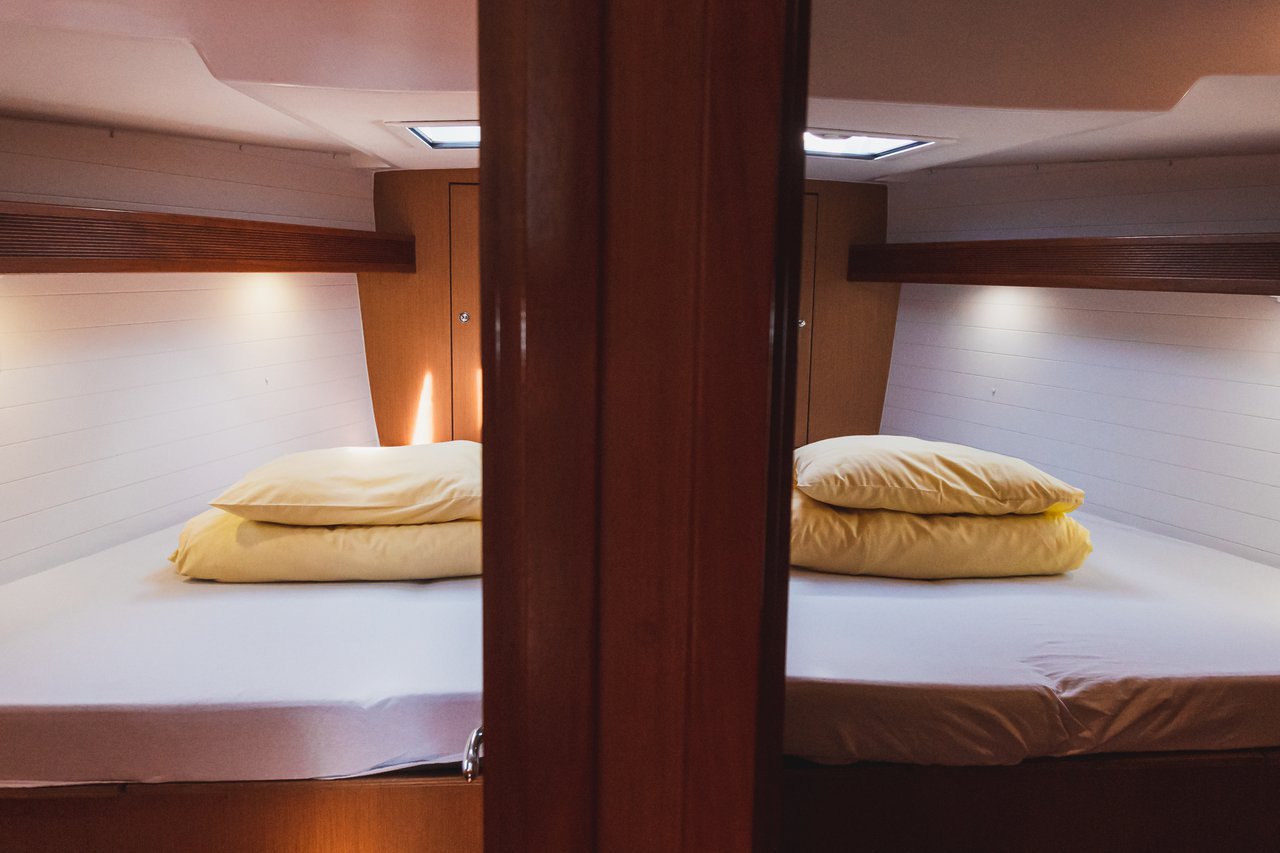 Bavaria Cruiser 45 — photo 12