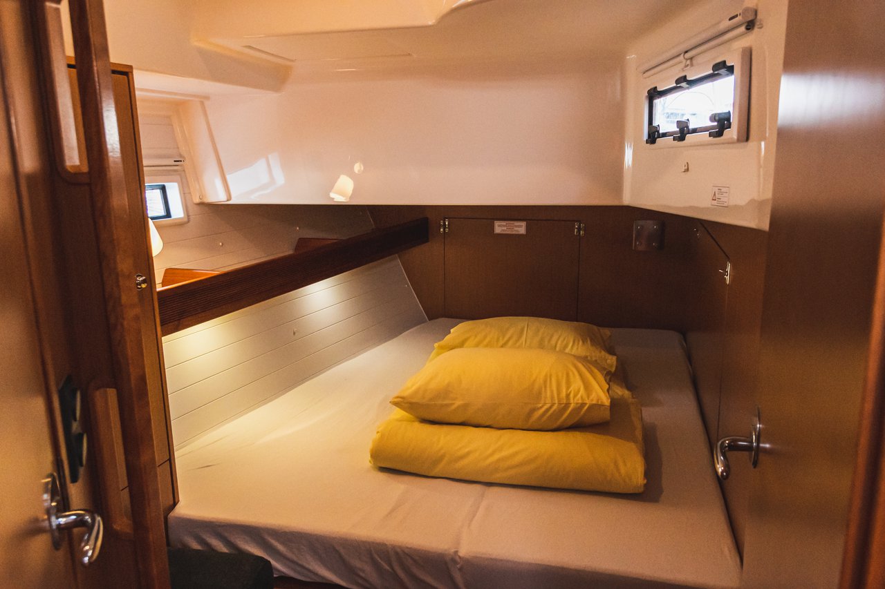 Bavaria Cruiser 45 — photo 16