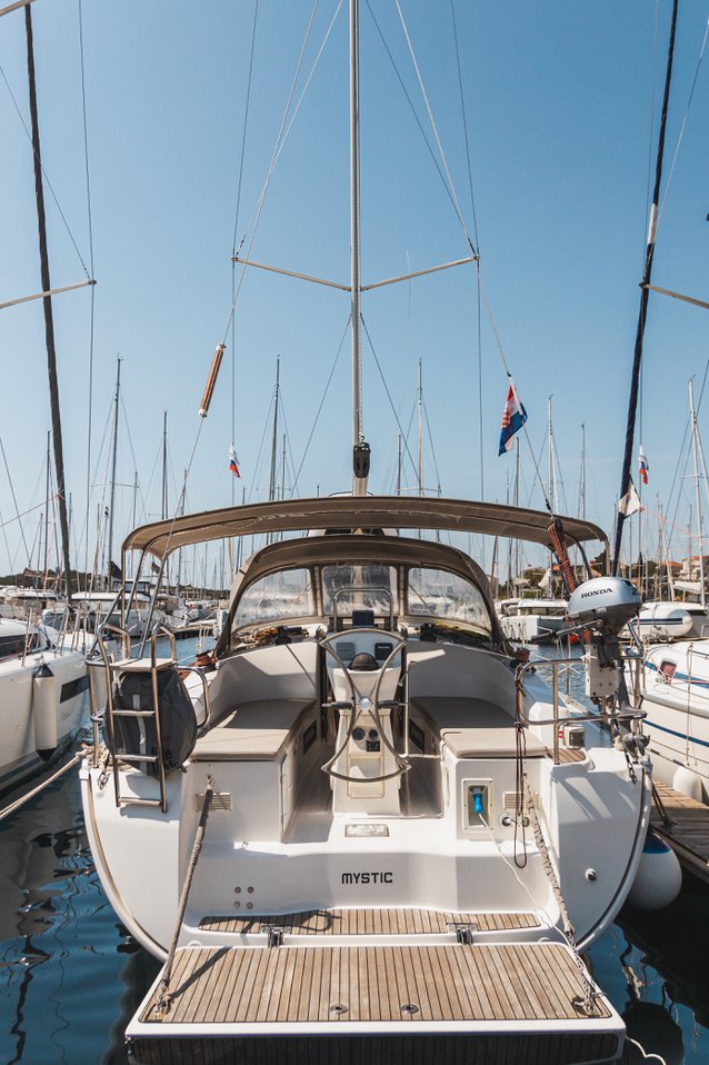 Bavaria 36 Cruiser — photo 3