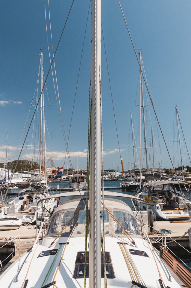 Bavaria 36 Cruiser — photo 6