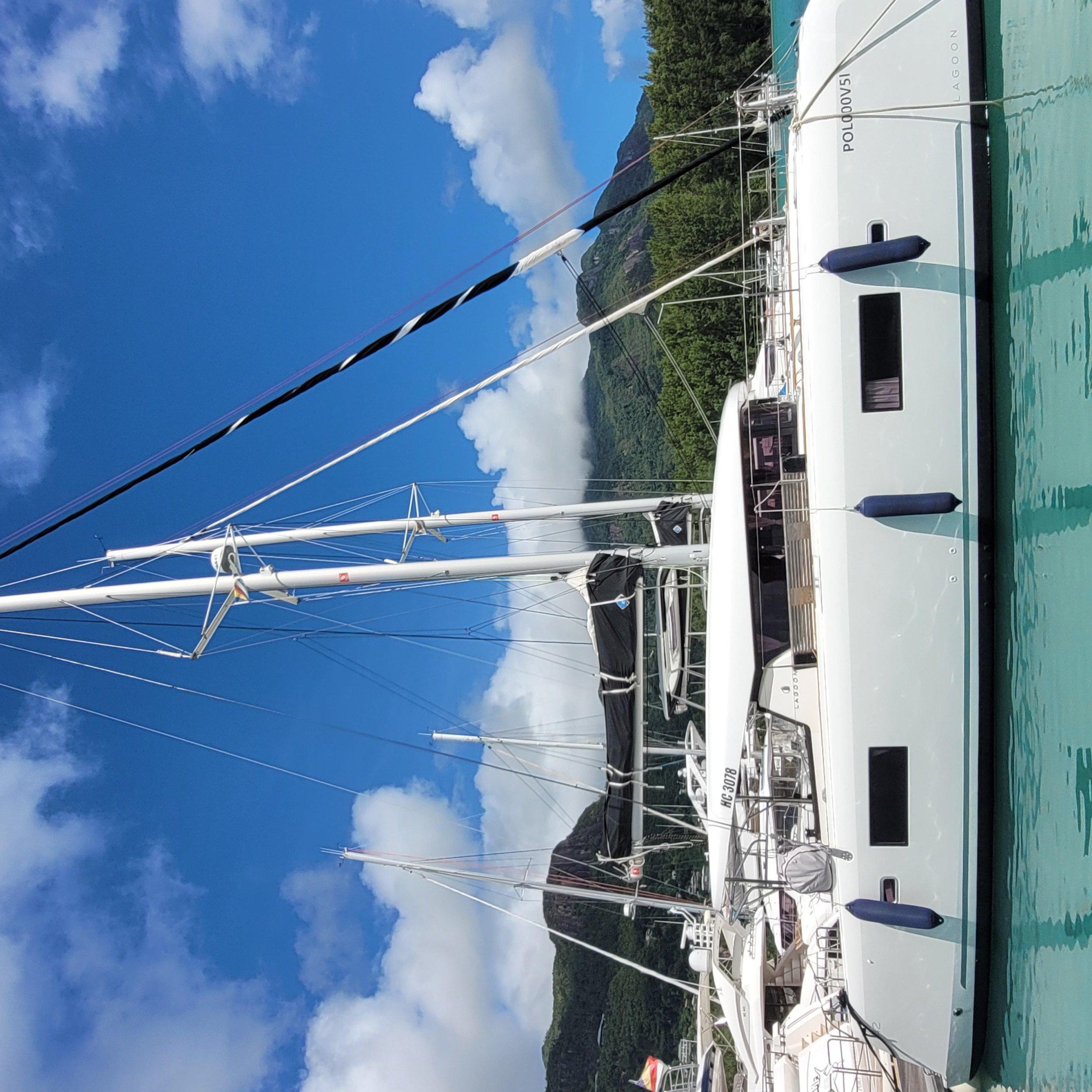 Lagoon 42 - 4 + 2 cab. — photo 38