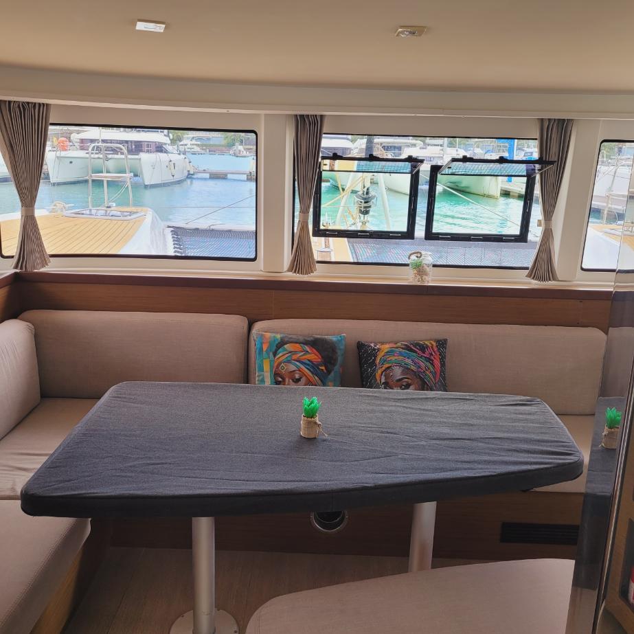 Lagoon 42 - 4 + 2 cab. — photo 26