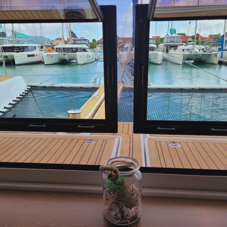 Lagoon 42 - 4 + 2 cab. — photo 28