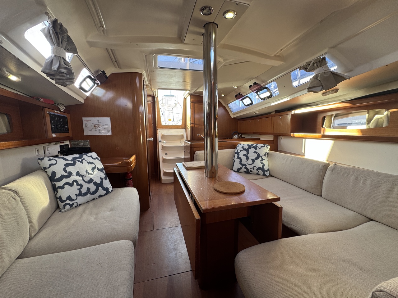 Oceanis 34 — photo 7