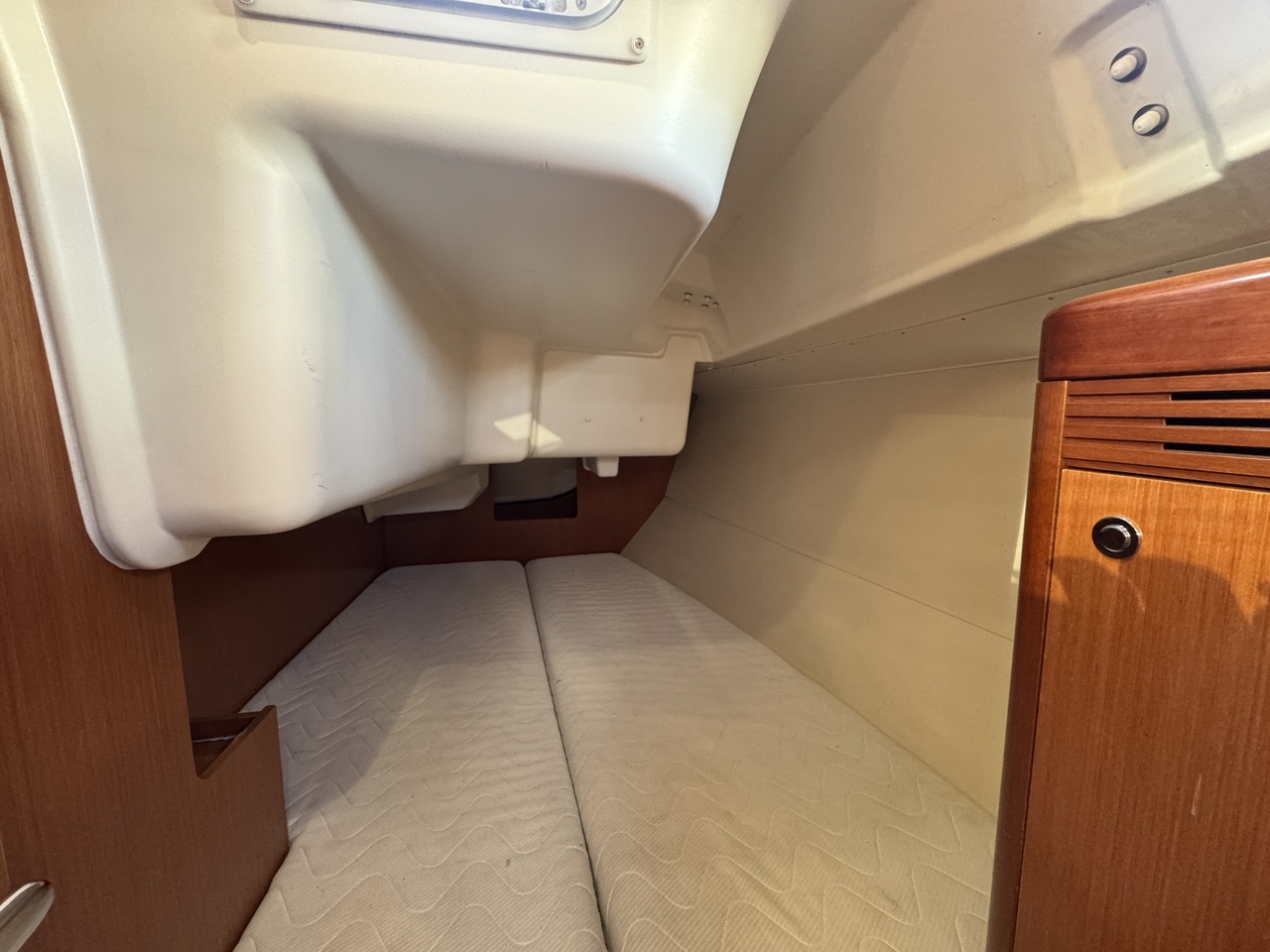 Oceanis 34 — photo 9