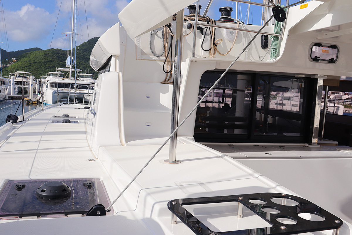 Lagoon 46 - 4 + 2 cab. — photo 12