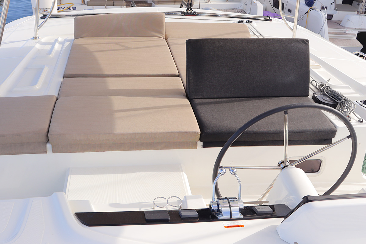 Lagoon 46 - 4 + 2 cab. — photo 18