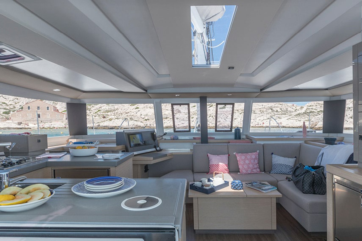 Fountaine Pajot Astrea 42 Quatuor — photo 10