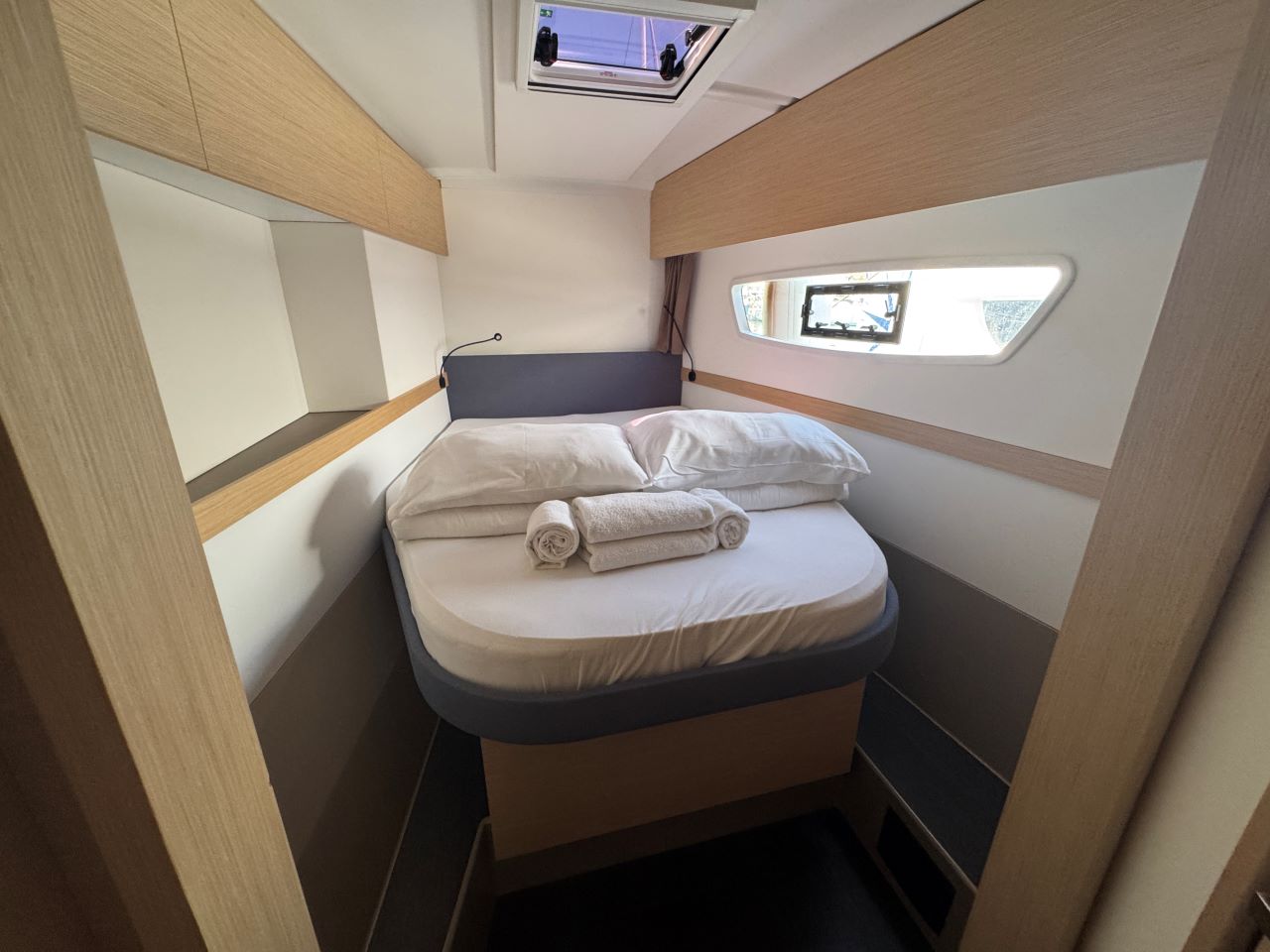 Fountaine Pajot Astrea 42 Quatuor — photo 11