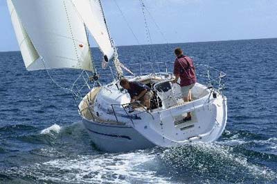 Bavaria 32 — photo 1