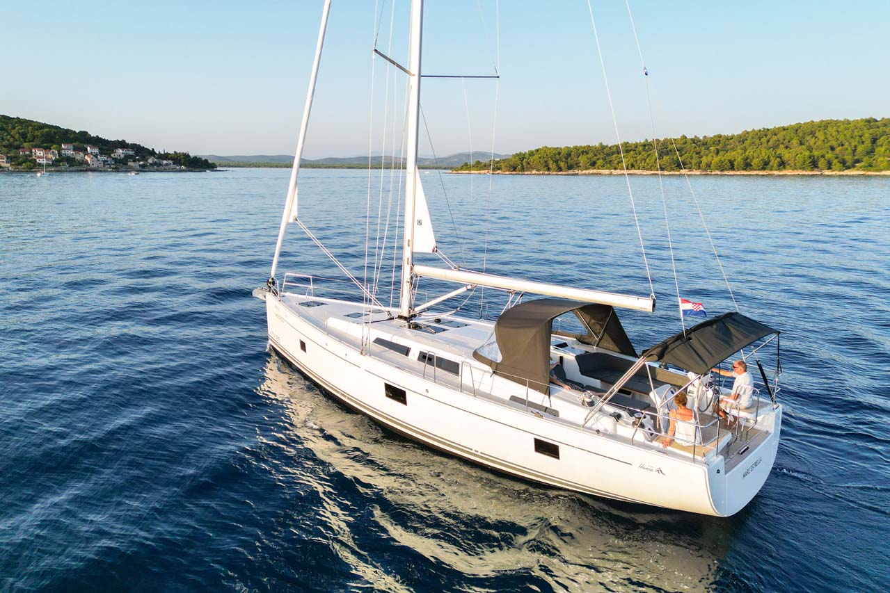 Hanse 508 - 4 + 1 cab. — photo 3
