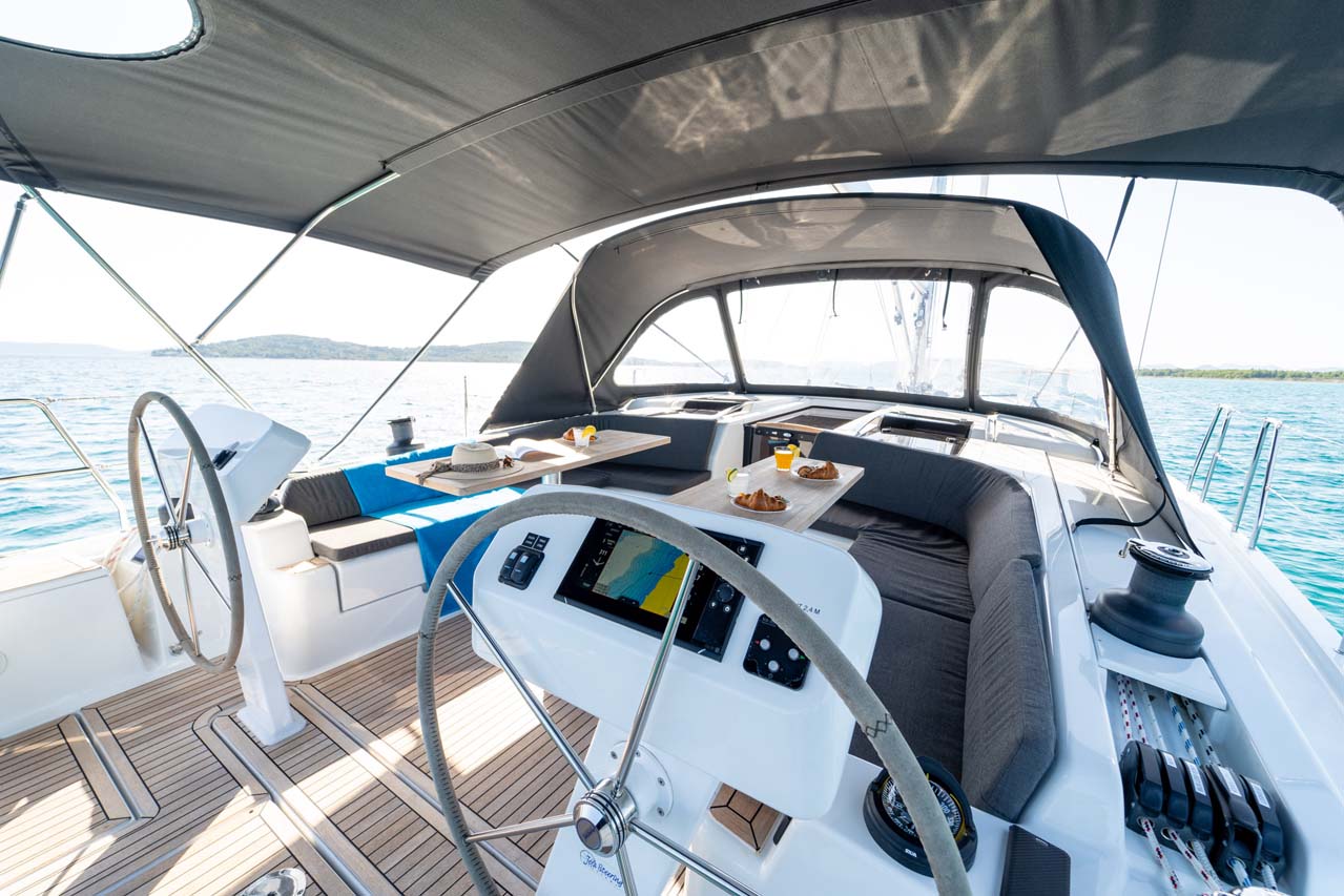 Hanse 508 - 4 + 1 cab. — photo 8