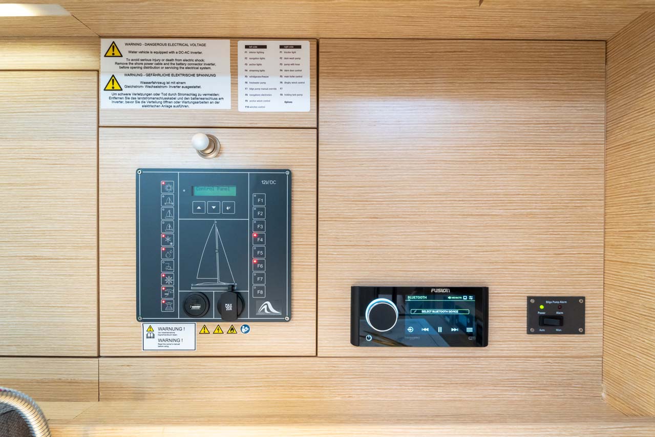 Hanse 508 - 4 + 1 cab. — photo 26