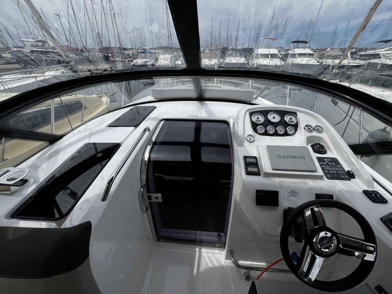 Bavaria S29+ — photo 14