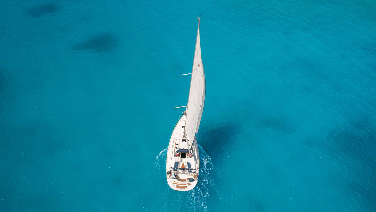 Sun Odyssey 42i — photo 8