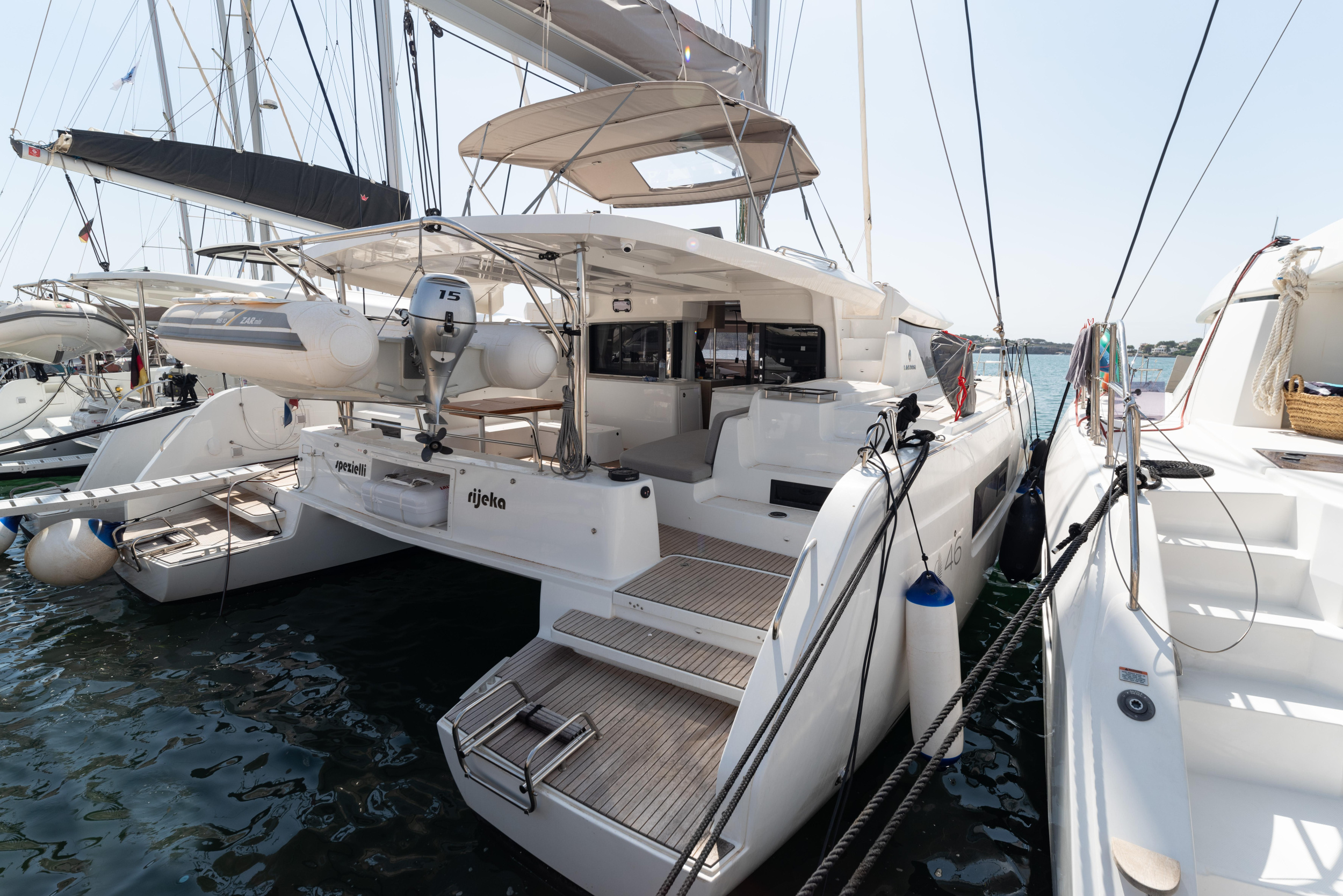 Lagoon 46 - 4 + 2 cab. — photo 3