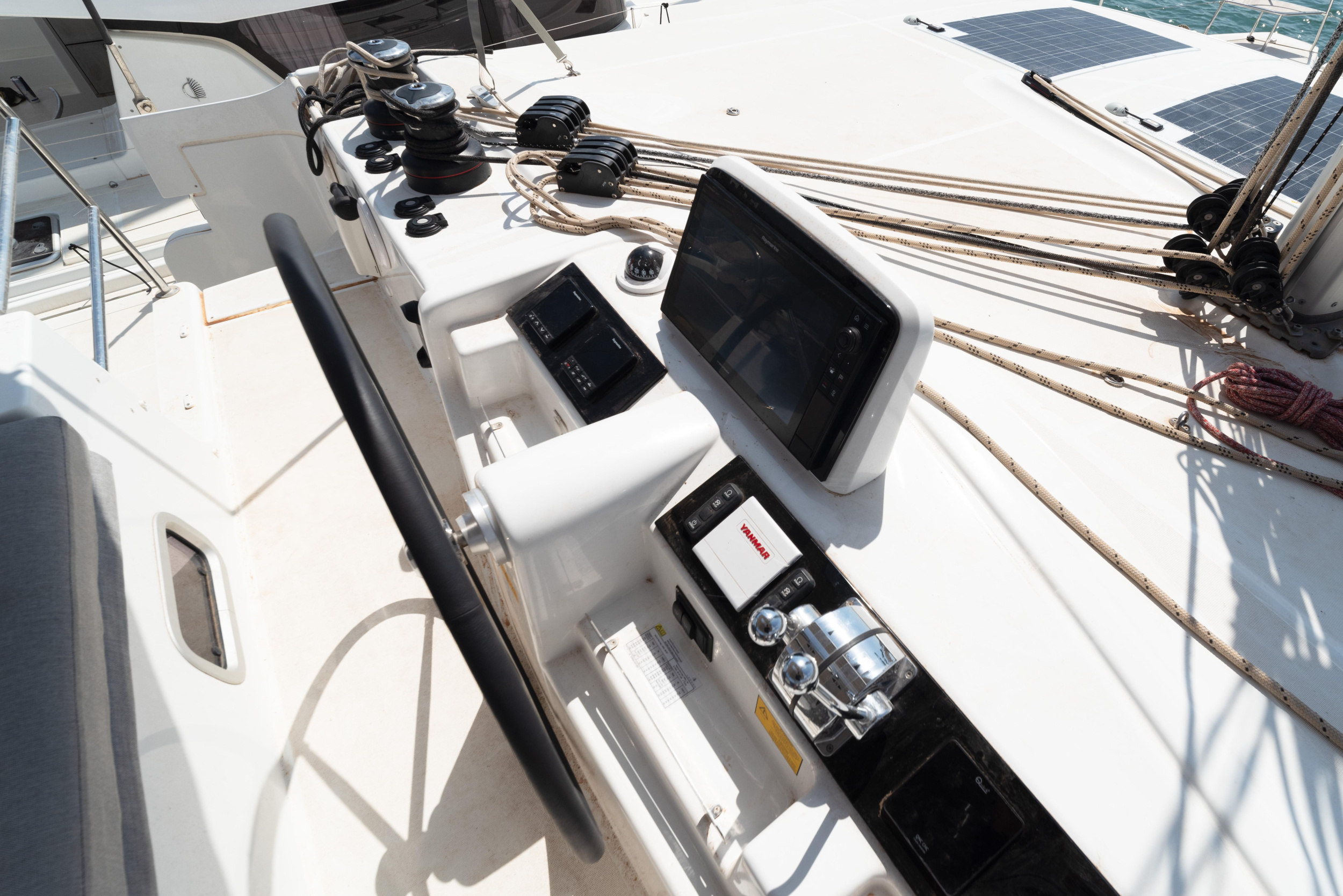 Lagoon 46 - 4 + 2 cab. — photo 10