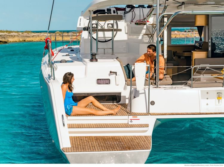 Lagoon 42 - 4 + 2 cab. — photo 11