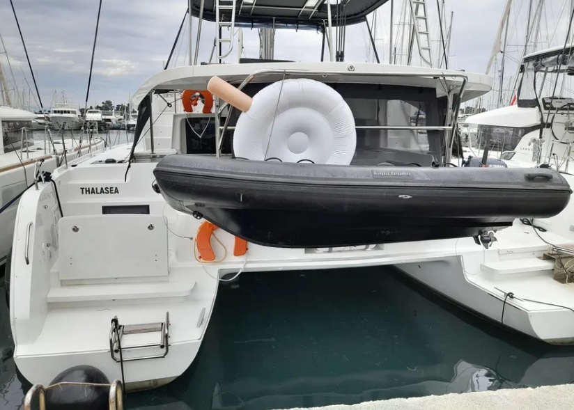 Lagoon 46 - 4 + 2 cab. — photo 3
