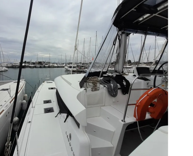 Lagoon 46 - 4 + 2 cab. — photo 4