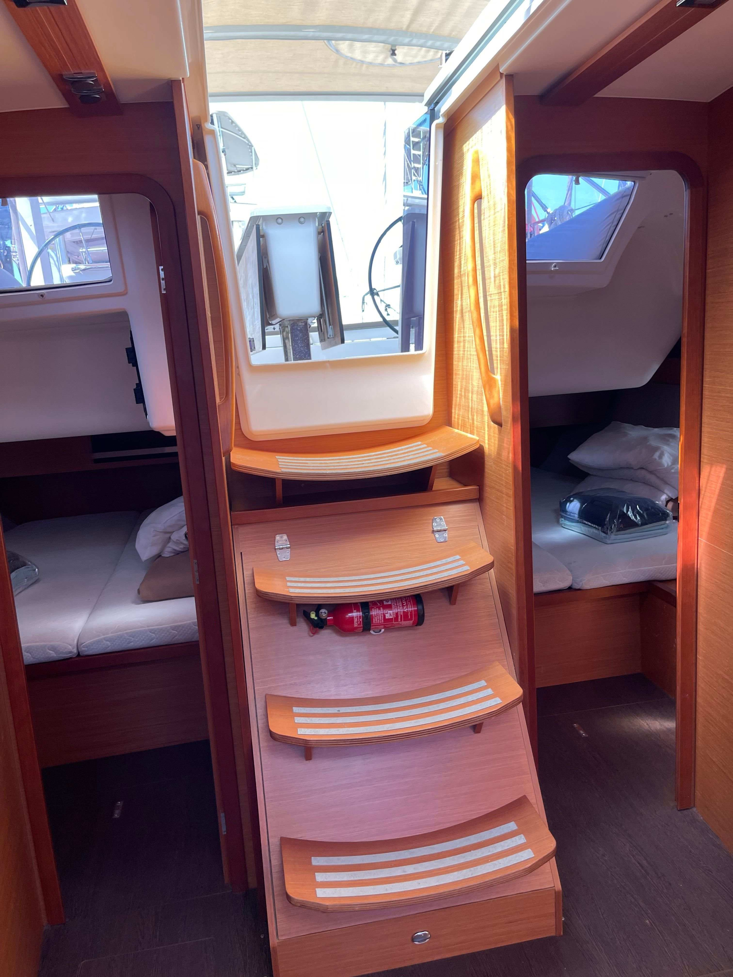 Dufour 430 GL — photo 7