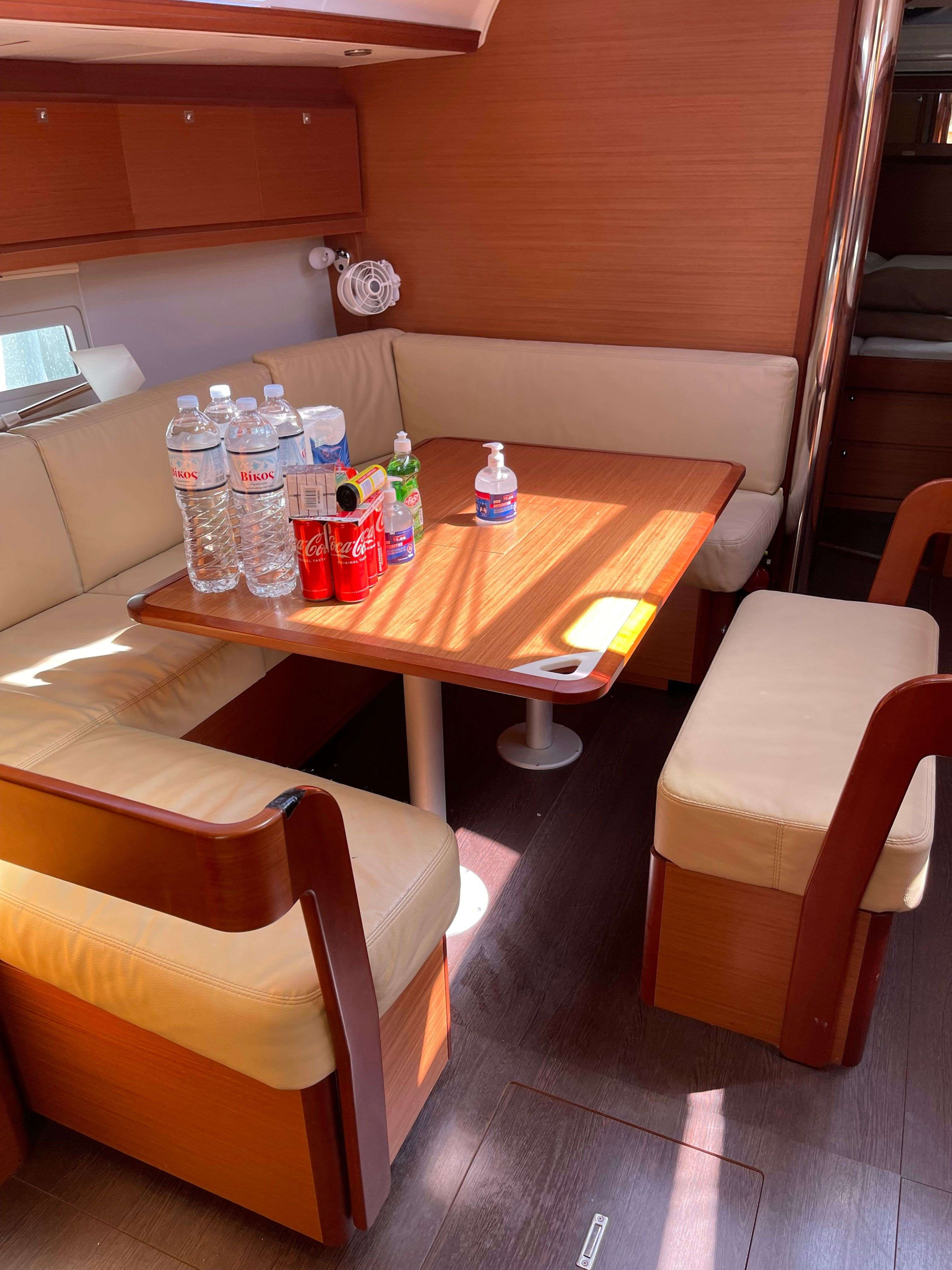 Dufour 430 GL — photo 8