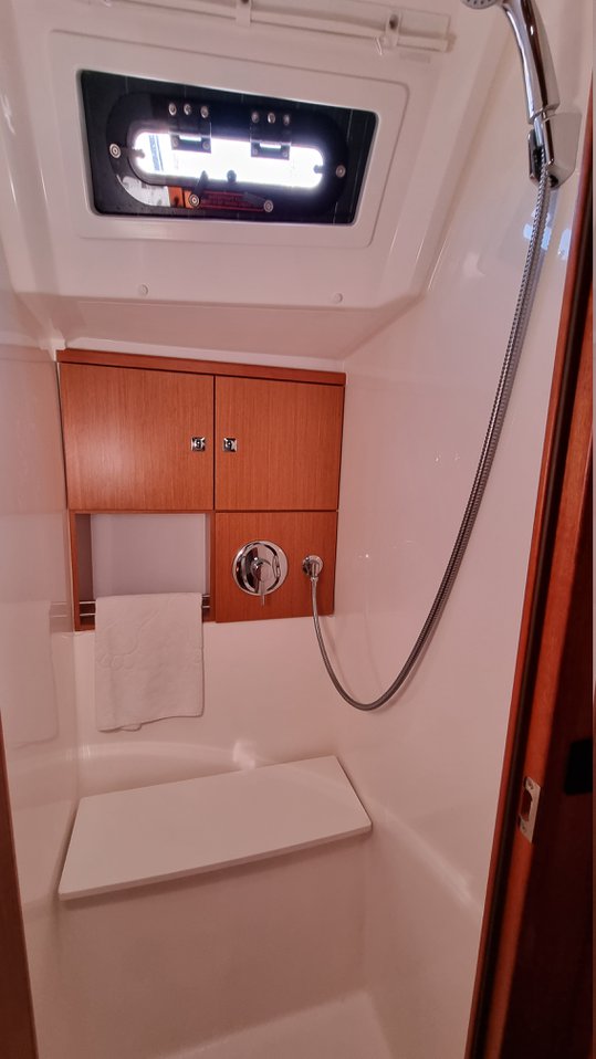 Bavaria Cruiser 46 - 4 cab. — photo 17