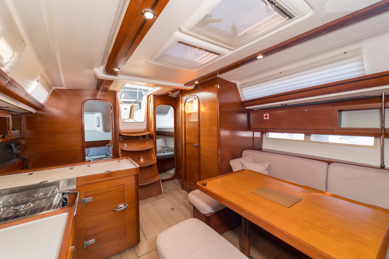 Dufour 405 GL — photo 12